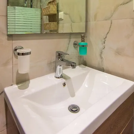 Apartman Apolafsi 2 New With Kitchen Hriszí Aktí Haniá