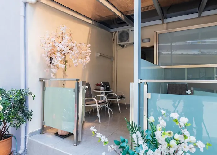 Apolafsi 2 New With Kitchen